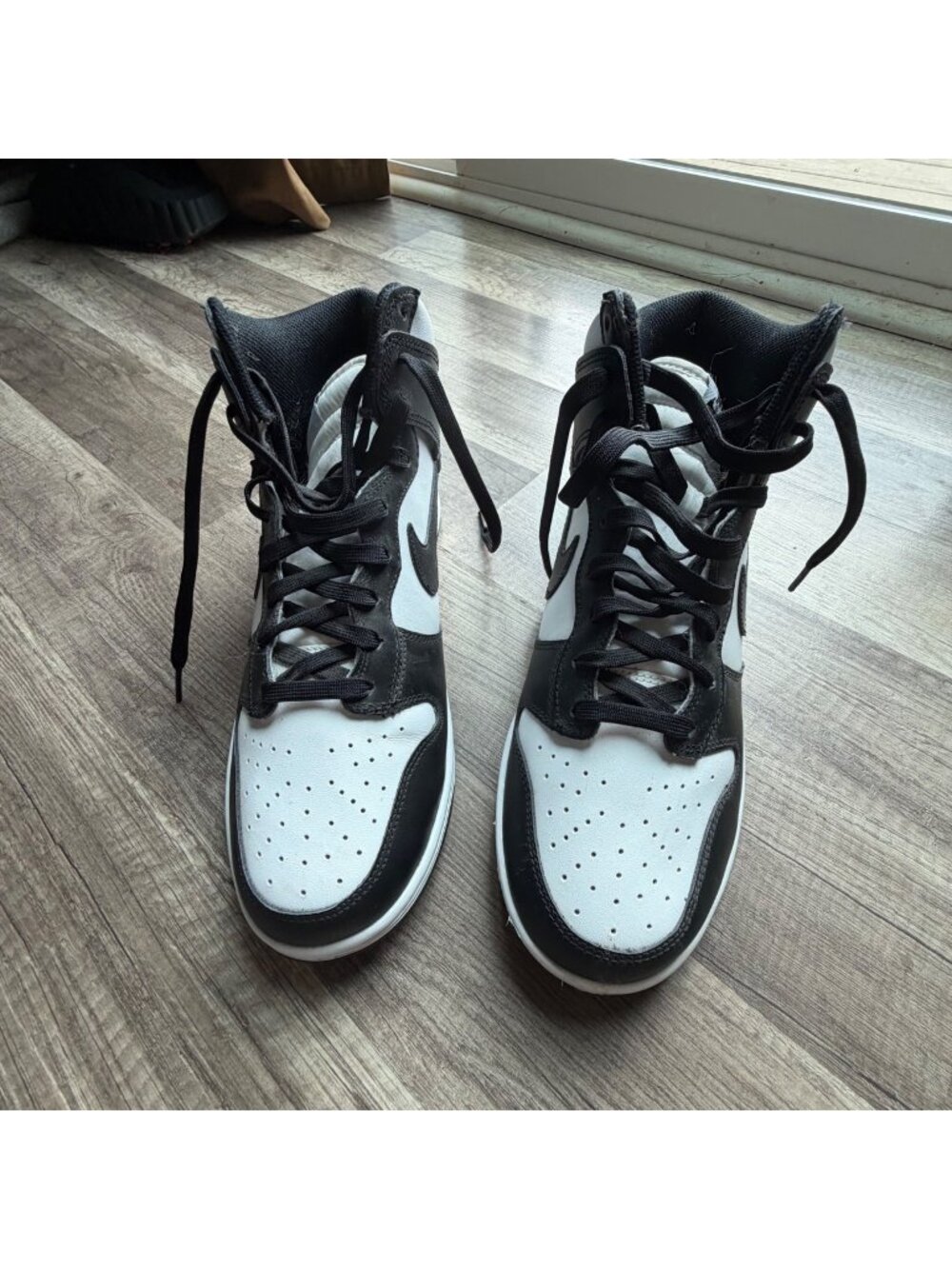 Nike Dunk High Black White Mens Size 10 Sneakers